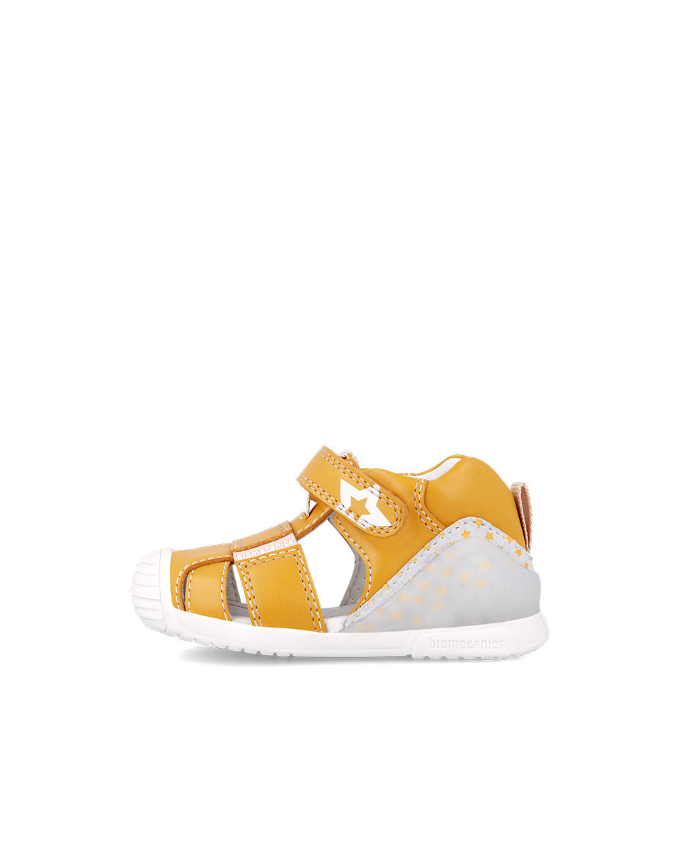 Sandale Primii Pasi pentru Copii Biomecanics, vanila